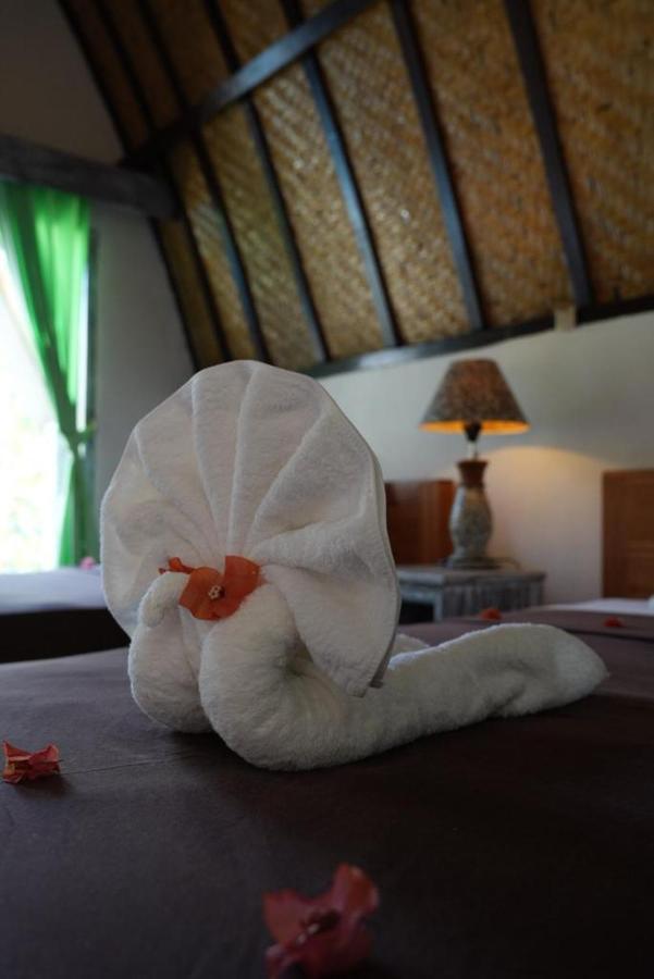 马塔兰 Copacabana Gili Air酒店 外观 照片